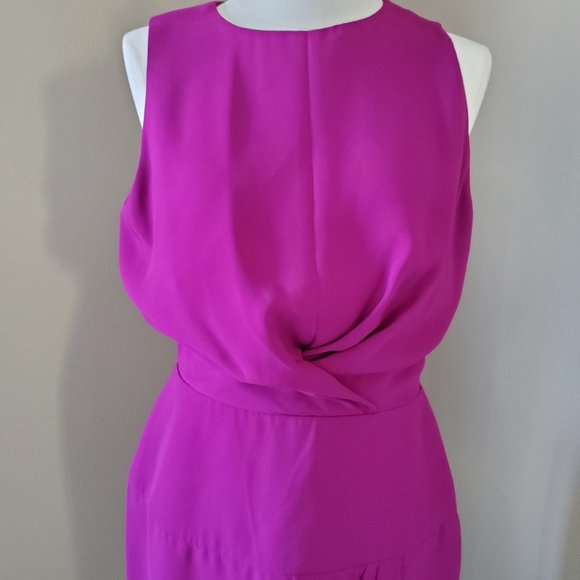 Jones NY Fushia sleevless dress - Picture 2 of 3